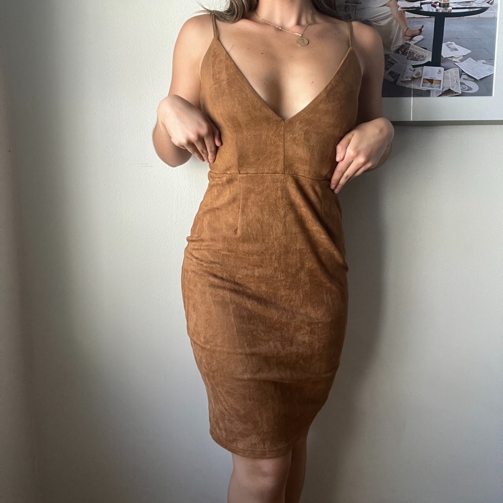 FALL DRESS - Picture 3 of 5